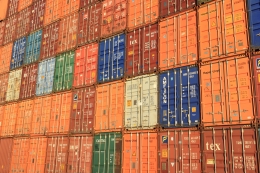 Containers shipment